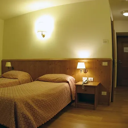 Orsoline Cortina * 코르티나 담페조